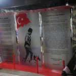 Atatürk Köşesi crom