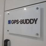 gps-buddy kapı başı tabelası sekreter arkası,reklam tabelası